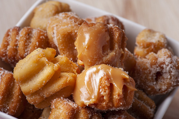 CHURROS RECHEADO COM DOCE DE LEITE